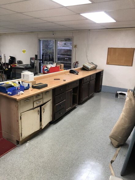 More Photos Of 496 IN-26, Frankfort Office For Sale