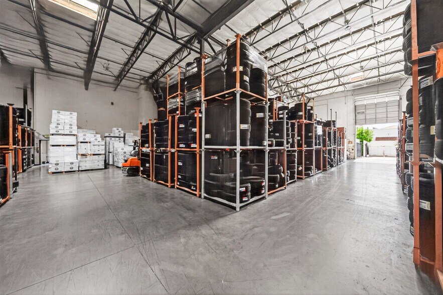 More Photos Of 13875 Live Oak Ave, Irwindale Warehouse For Sale