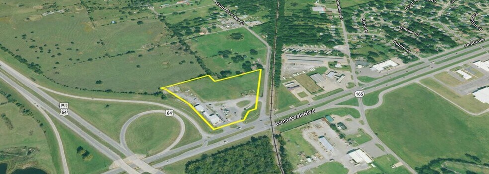 More Photos Of 120 W Peak Blvd, Muskogee Freestanding For Sale