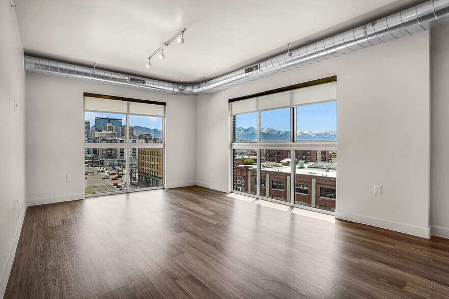 More Photos Of 360 W 200 S, Salt Lake City Apartments For Lease