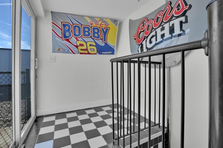 More Photos Of 3575 Lone Star Cir, Fort Worth Apartments For Sale