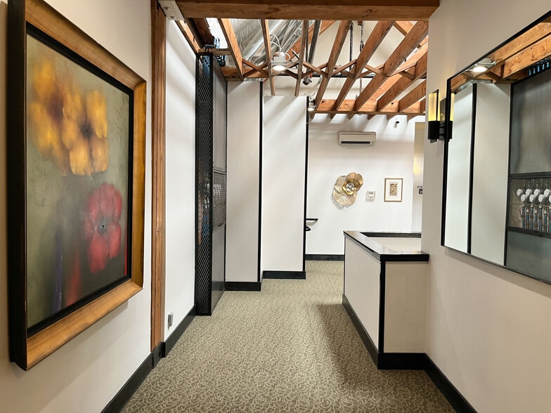 More Photos Of 249 Liberty St NE, Salem Storefront For Lease