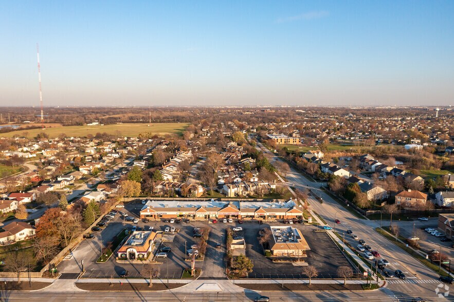 More Photos Of 601-633 Meacham Rd, Elk Grove Village Unknown For Lease