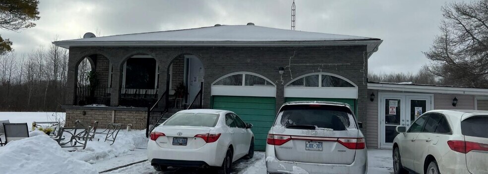 Primary Photo Of 511 Queensville Sideroad, East Gwillimbury Congregate Senior Housing For Sale
