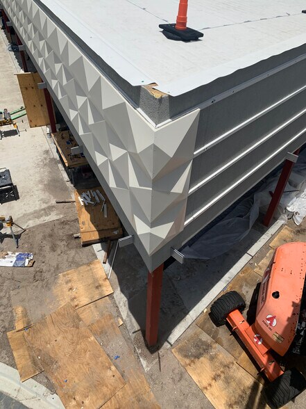 More Photos Of 4907 Big Island Dr, Jacksonville General Retail For Lease