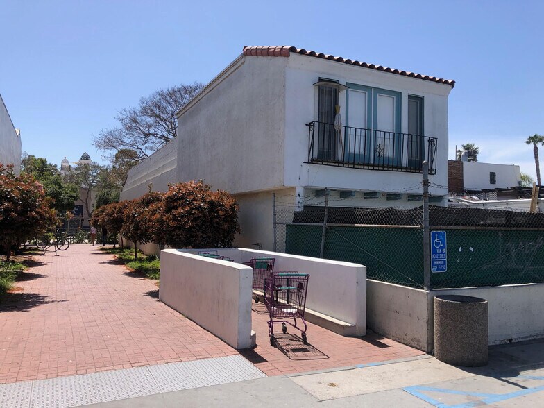 More Photos Of 428 State St, Santa Barbara Storefront Retail Residential For Sale