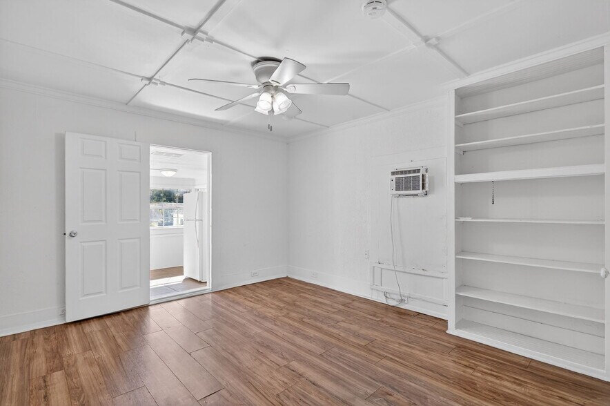 More Photos Of 527 E Lemon Ave, Eustis Apartments For Sale