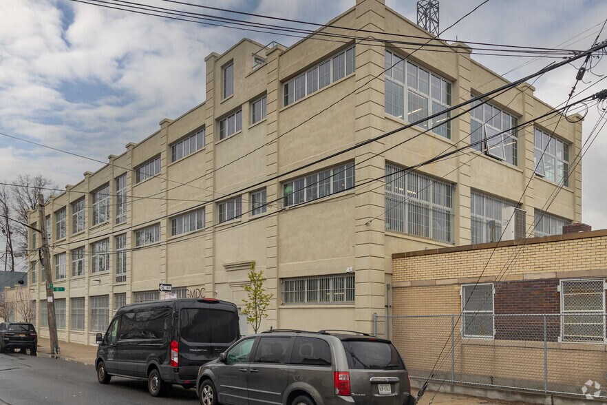 More Photos Of 101-01 95th Ave, Ozone Park Manufacturing For Lease