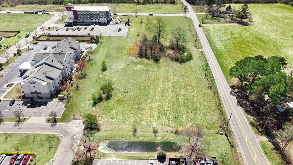 More Photos Of 5442 Lamm Rd, Wilson Storefront For Lease