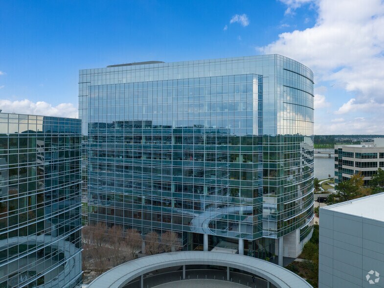 More Photos Of 2445 Technology Forest Blvd, The Woodlands Office For Lease