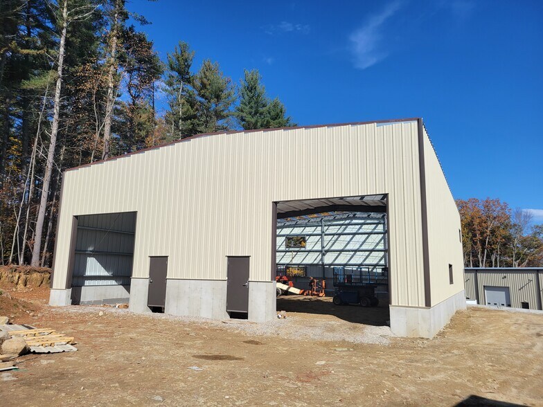 More Photos Of 50 Old Tyng Rd, Tyngsborough Warehouse For Sale