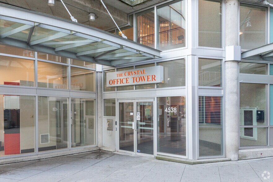 More Photos Of 4538 Kingsway, Burnaby Storefront Retail Office For Sale