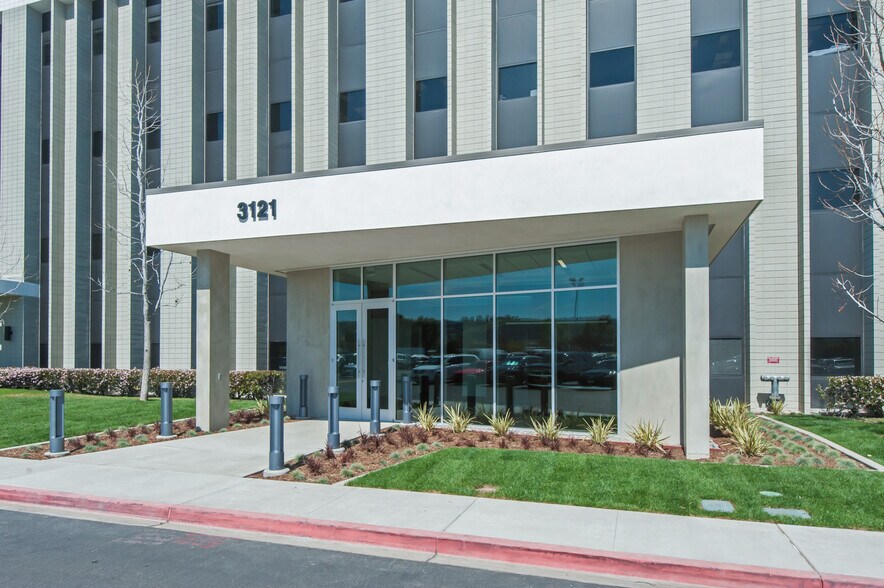 More Photos Of 3100 W Lomita Blvd, Torrance Unknown For Lease