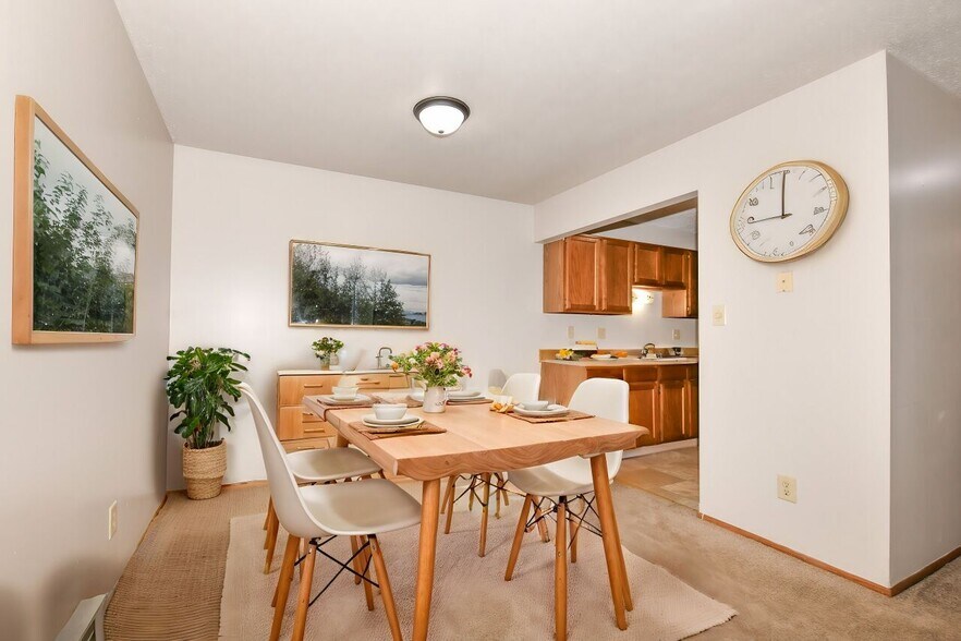 More Photos Of 11513 Brown Deer Rd W, Milwaukee Apartments For Sale