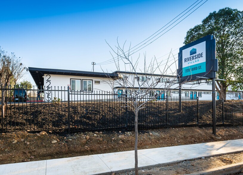 More Photos Of 2255 Bird St, Oroville Apartments For Sale