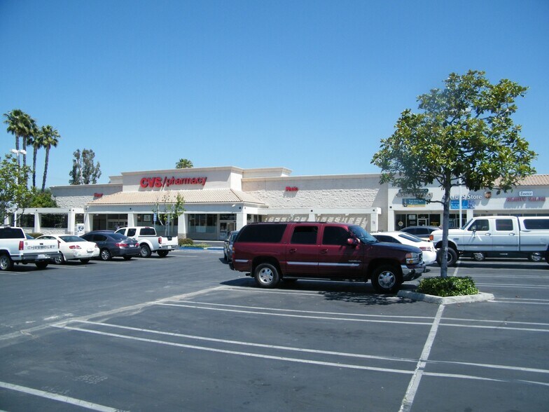 More Photos Of 210 E Stetson Ave, Hemet Supermarket For Lease