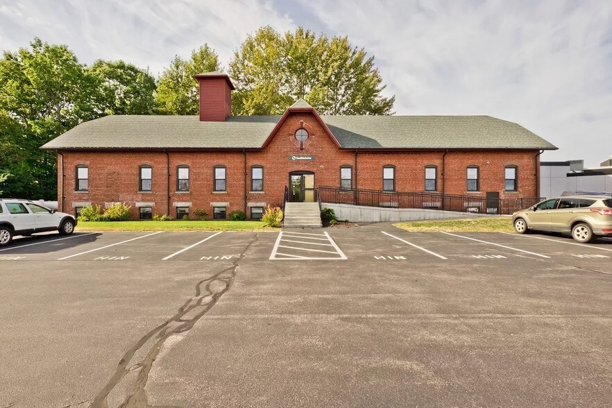 More Photos Of 125 Presumpscot St, Portland Office For Lease