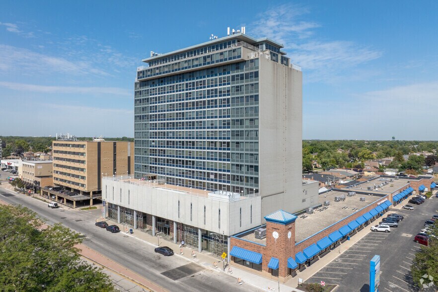 More Photos Of , Elmwood Park Office For Sale