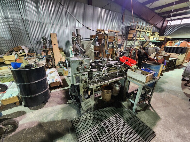 More Photos Of 229 Marion St, Scranton Warehouse For Sale