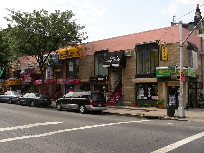 Primary Photo Of 216-222 Utica Ave, Brooklyn Storefront For Lease
