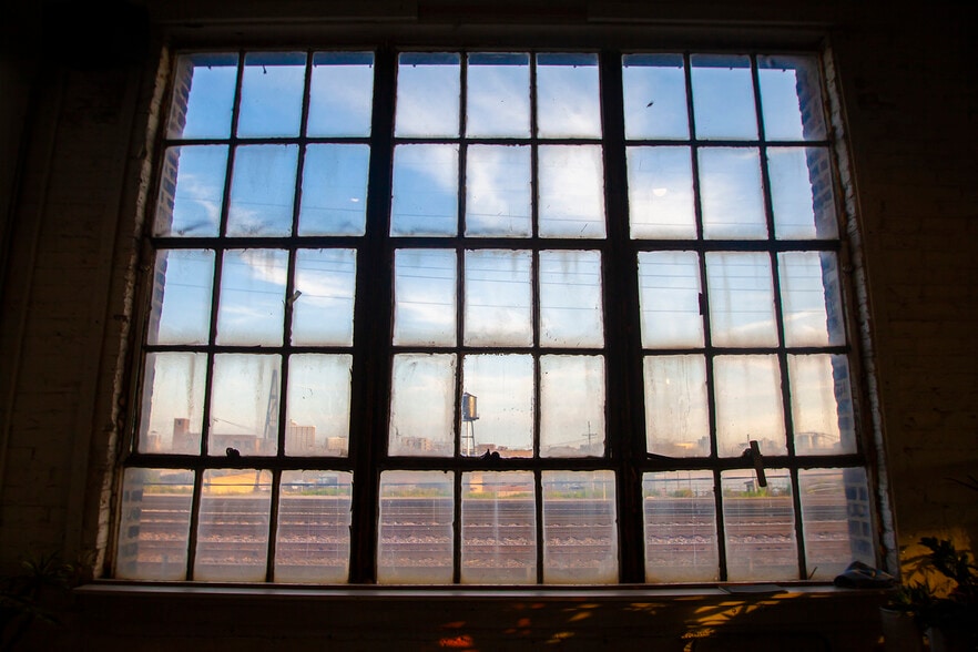 More Photos Of 401 N Wood St, Chicago Flex For Lease