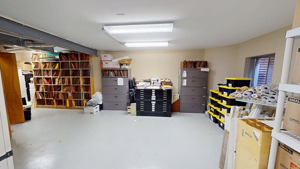 More Photos Of 334 E Colfax St, Palatine Loft Creative Space For Sale