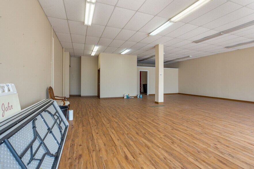 More Photos Of 118 Nevada Ave-127 E Bijou, Colorado Springs General Retail For Lease