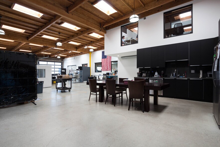 More Photos Of 113-117 Sierra St, El Segundo Loft Creative Space For Lease