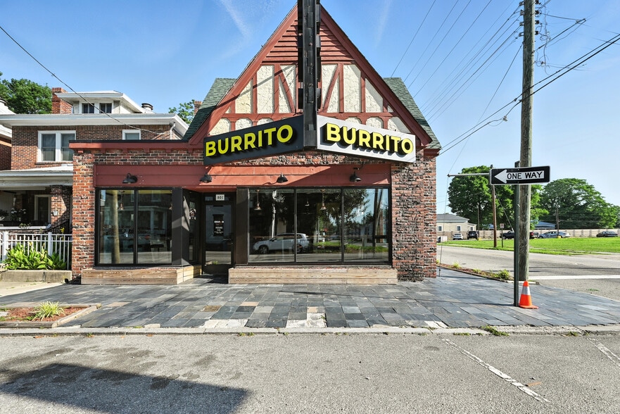 Primary Photo Of 801 W Washington St, Petersburg Storefront Retail Residential For Sale