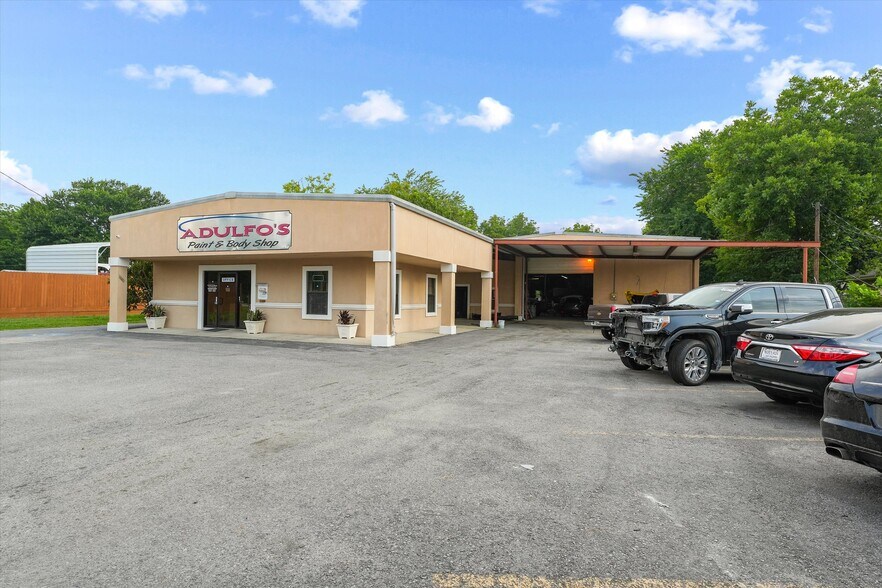 Primary Photo Of 1415 Massey Tompkins Rd, Baytown Industrial For Sale