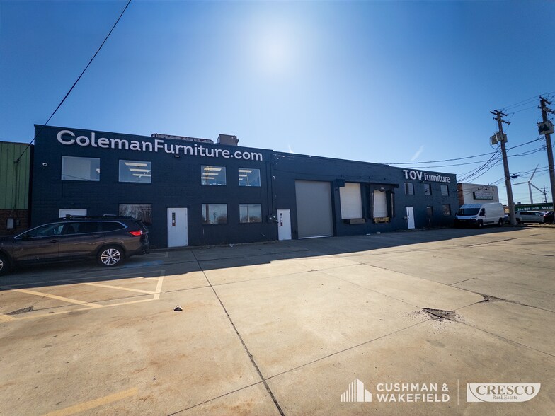Primary Photo Of 23432-23420 Lakeland Blvd, Euclid Manufacturing For Sale