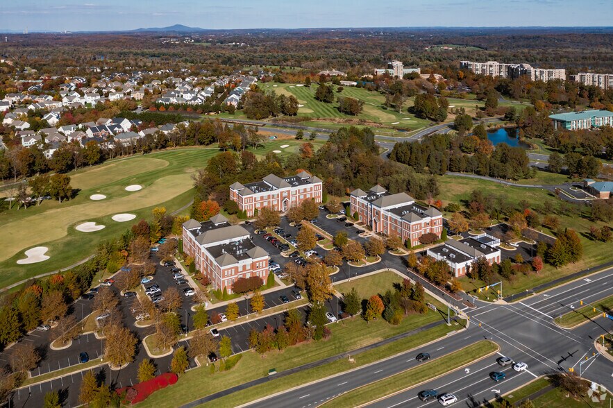 More Photos Of 19440 Golf Vista Plz, Lansdowne Medical For Lease