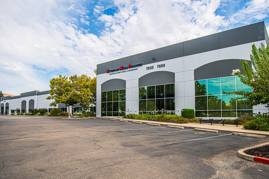 Primary Photo Of 7855 Southfront Rd, Livermore Light Manufacturing For Sale
