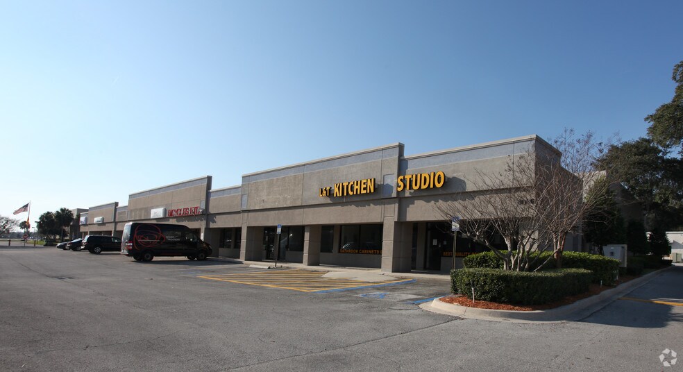 More Photos Of 8030 Philips Hwy, Jacksonville Unknown For Lease