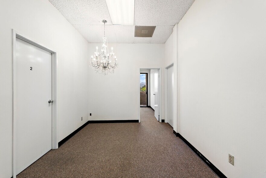 More Photos Of 1131 E Main St, Tustin Office Residential For Lease