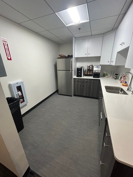 More Photos Of 311 Main St, Worcester Medical For Lease