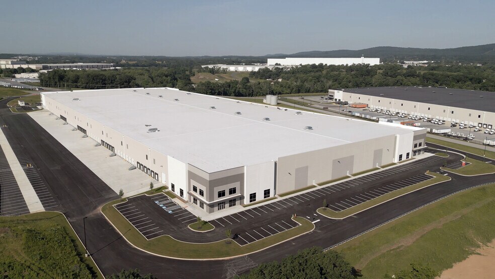 Primary Photo Of Canal Rd, Manchester Unknown For Lease