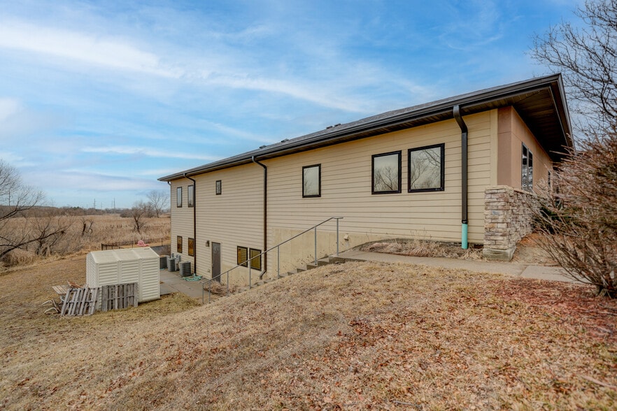 More Photos Of 2730 Crossbridge Rd, Lincoln Religious Facility For Sale