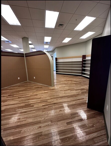 More Photos Of 525 Amherst St, Winchester Medical For Lease