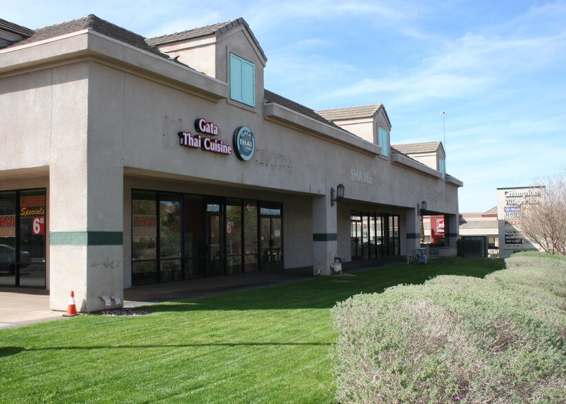 More Photos Of 35-75 S Gibson Rd, Henderson Unknown For Lease