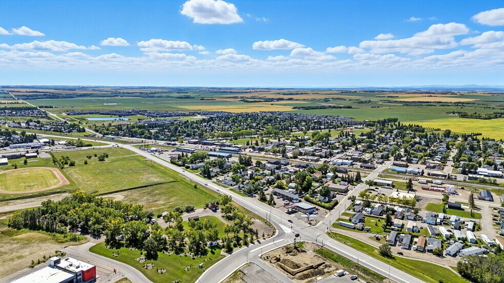 More Photos Of Intersection of Highway 581 and Highway 2A, Carstairs Land For Sale