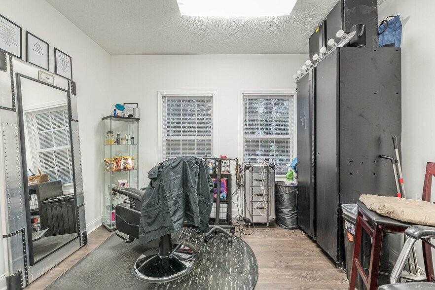 More Photos Of 500 Lanier Ave W, Fayetteville Office For Lease