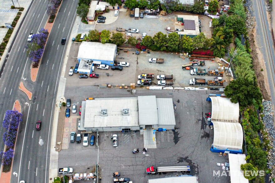 More Photos Of 469 E Mission Rd, San Marcos Manufacturing For Sale