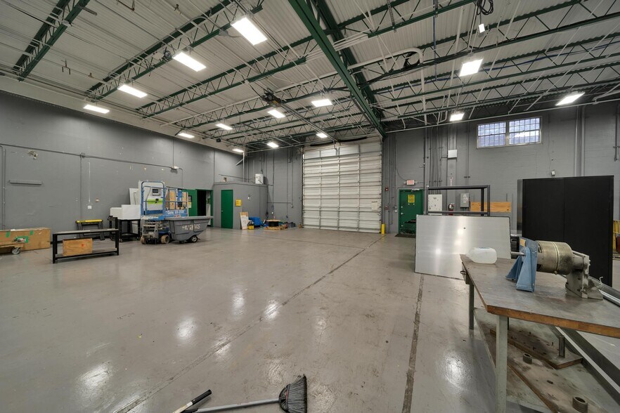 More Photos Of 12095 NW 39th St, Coral Springs Warehouse For Sale