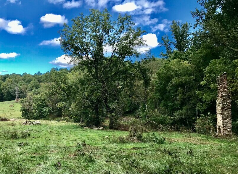 More Photos Of Little Washington Rappahannock County, Washington Land For Sale