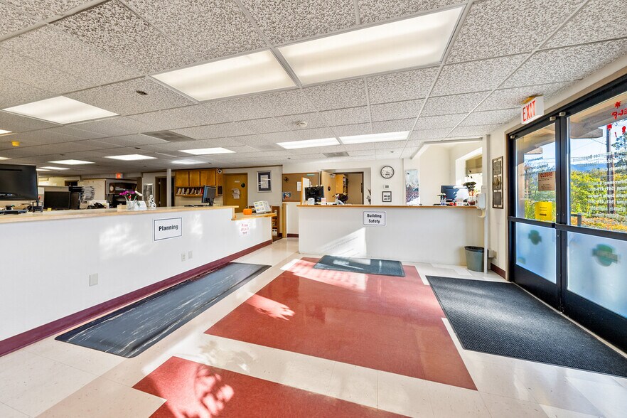 More Photos Of , Grants Pass Unknown For Sale