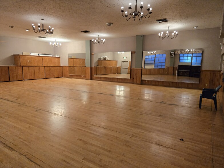 Primary Photo Of 714 SW 11th Ave, Portland Loft Creative Space For Lease