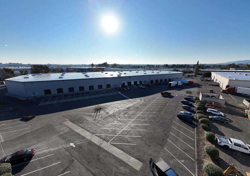 Primary Photo Of 767 Eubanks Dr, Vacaville Warehouse For Lease
