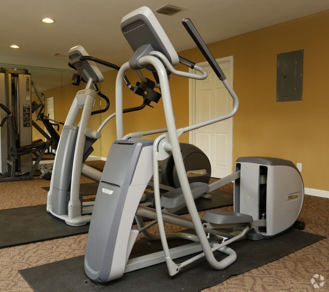 More Photos Of 1901 Lafayette St, Gretna Apartments For Sale