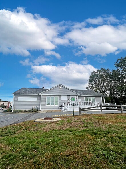 More Photos Of 547 Broadway, Methuen Freestanding For Sale